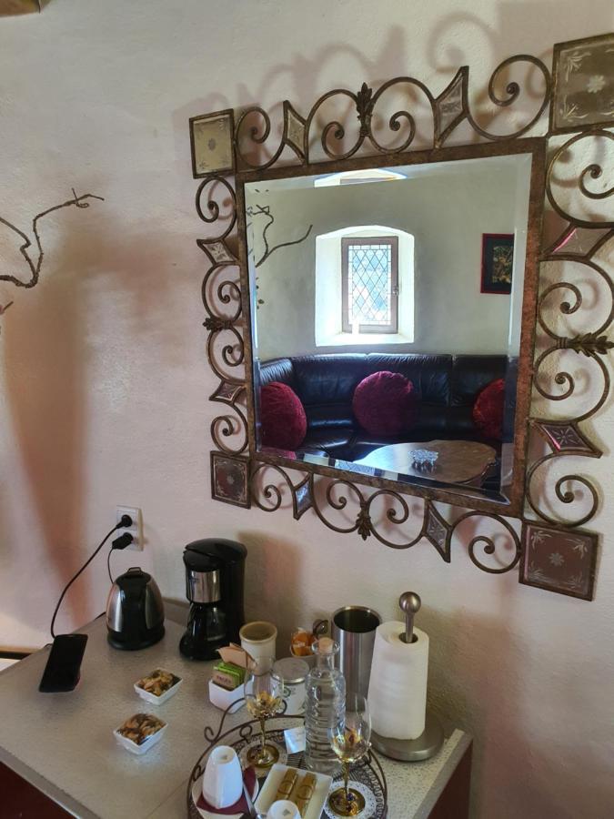Chambre D'Hotes Au Chateau De Belcastel Belcastel  エクステリア 写真