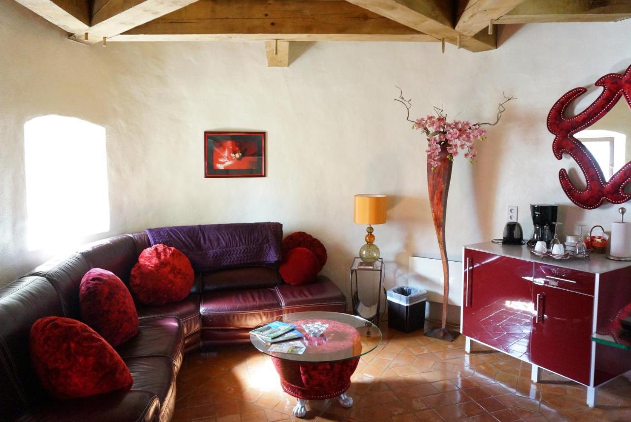 Chambre D'Hotes Au Chateau De Belcastel Belcastel  エクステリア 写真